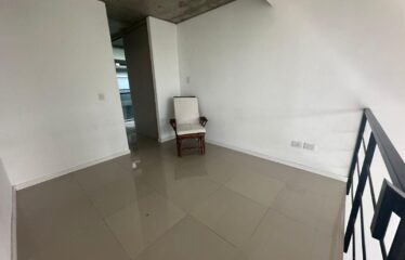 Departamento Dúplex en Eva Perón al 8600