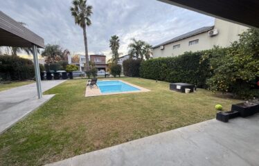 Casa en Miraflores, Funes Hills