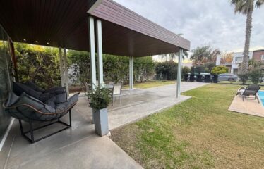 Casa en Miraflores, Funes Hills