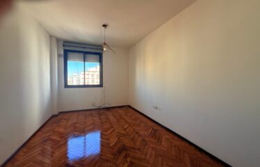 Departamento en Brown al 2100