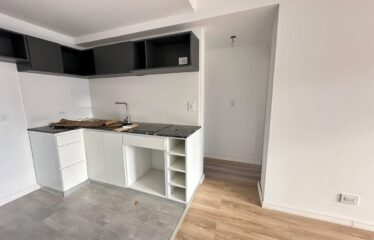 Departamento en Alem al 1500