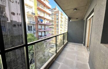 Departamento en Alem al 1500