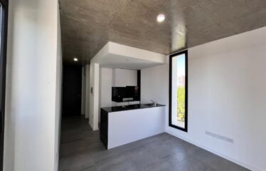 Departamento en Crespo al 300