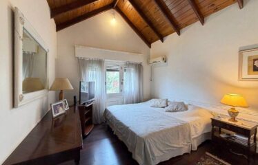 Casa en Juan B. Justo al 9000, Aldea Fisherton