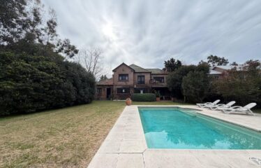Casa en Juan B. Justo al 9000, Aldea Fisherton
