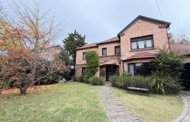 Casa en Juan B. Justo al 9000, Aldea Fisherton