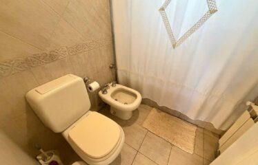 Casa en Juan B. Justo al 9000, Aldea Fisherton