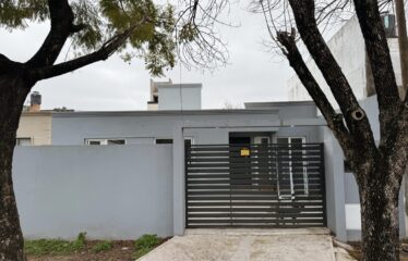 Casa en Aymaraz al 7600, Fisherton