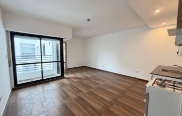 Departamento en Juan Manuel de Rosas al 1100