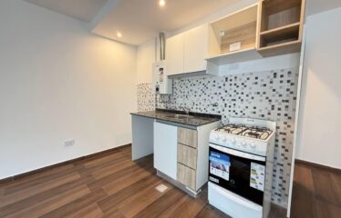Departamento en Juan Manuel de Rosas al 1100