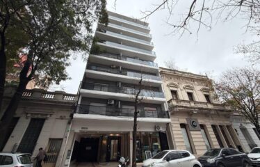 Departamento en Juan Manuel de Rosas al 1100