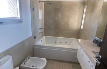 Departamento en Av. Belgrano 900