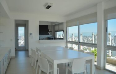 Departamento en Av. Belgrano 900