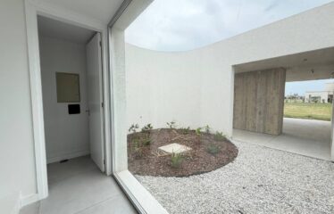 Casa en Vida Club de Campo, Funes