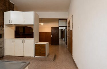 Departamento en Av. Alberdi al 700 bis