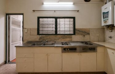 Departamento en Av. Alberdi al 700 bis
