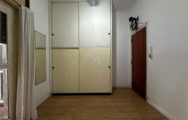 Departamento en Av. Alberdi al 700 bis