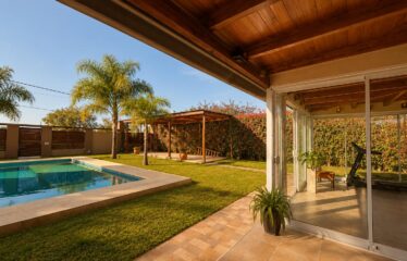 Casa en Las Acequias, Roldán