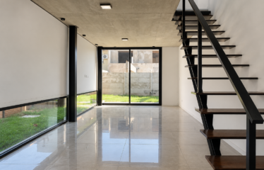 Dúplex en Tierra Nueva, Fisherton