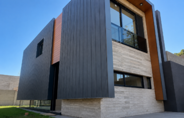 Dúplex en Tierra Nueva, Fisherton