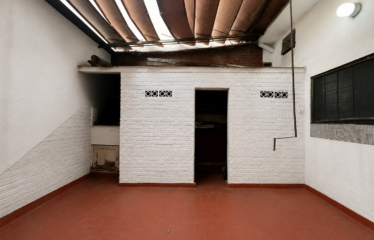 Departamento en Av. Alberdi al 700 bis