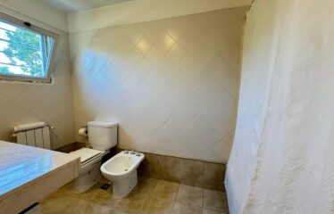 Casa en Ernesto Palacio al 9100, Fisherton