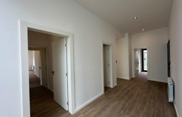 Casa en Barrio Vida, Funes