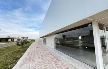 Local Comercial en Don Mateo, Funes