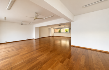 Departamento en Av. Rivadavia al 2100