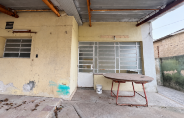 Casa en Braille al 1000, La Florida