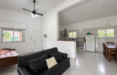 Casa en Funes al 400, Roldán