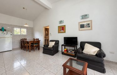 Casa en Funes al 400, Roldán