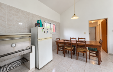 Casa en Funes al 400, Roldán