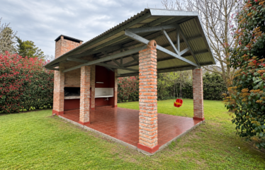 Casa en Funes al 400, Roldán