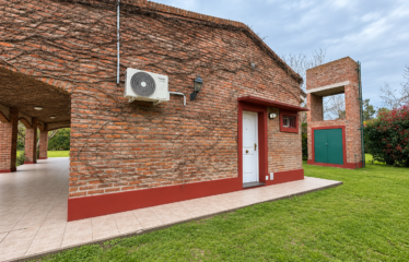 Casa en Funes al 400, Roldán