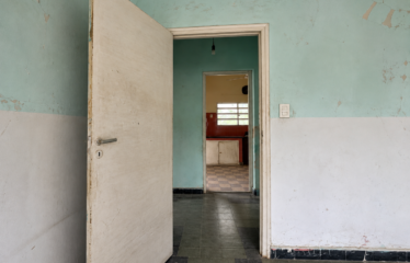 Casa en Braille al 1000, La Florida