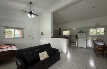 Casa en Funes al 400, Roldán