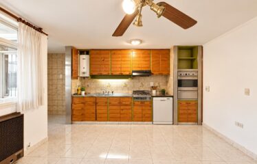 Casa en Oroño al 3400