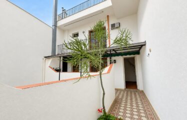 Departamento de pasillo en España al 900