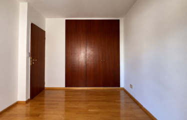Departamento en Brown al 2000